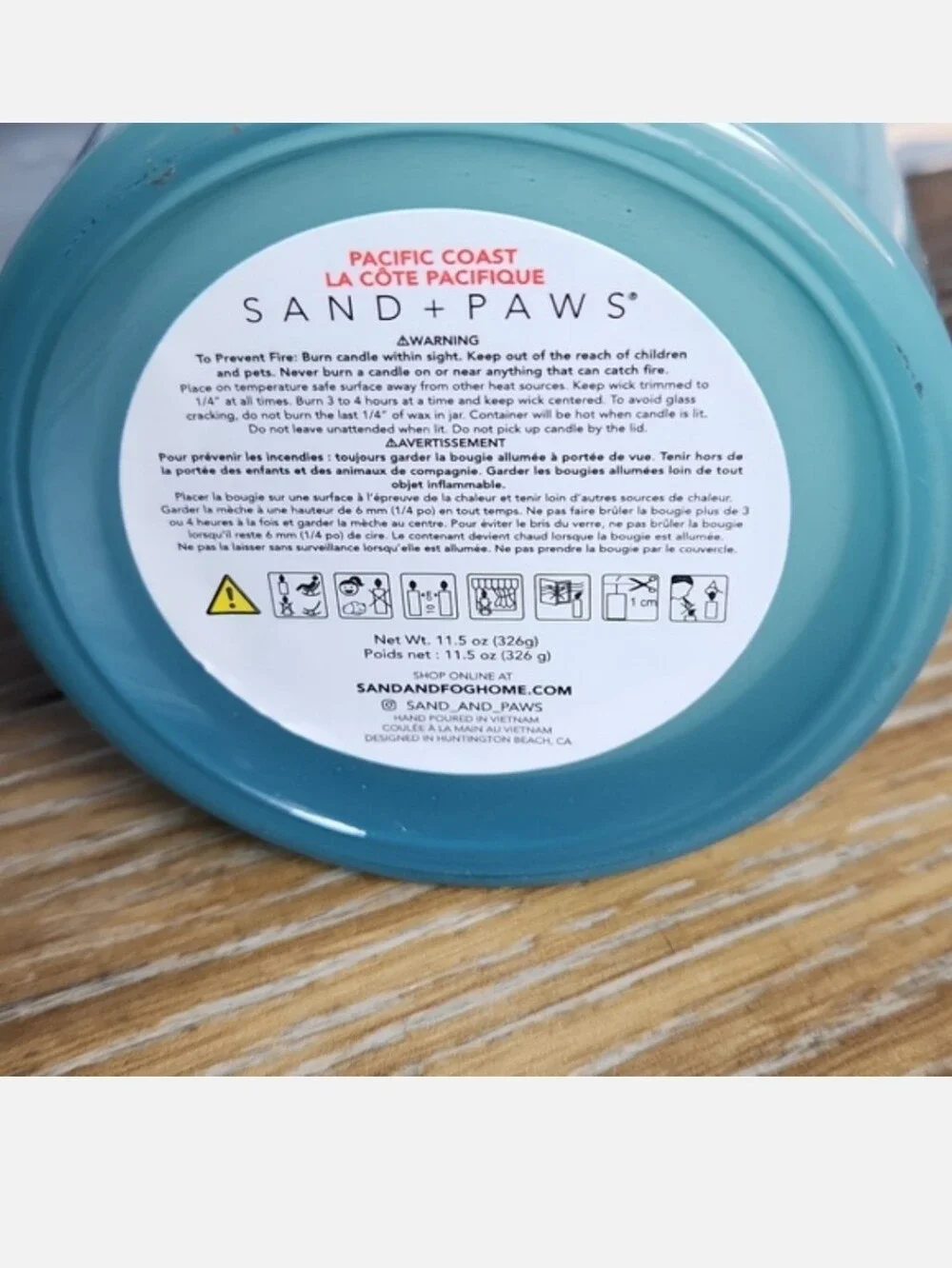 NWT Sand + Paws Candle Pacific Coast